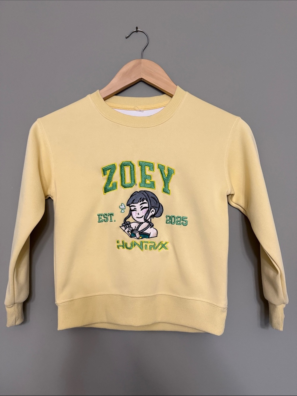 K Pop Demon Hunters Zoey Embroidered Crewneck Sweatshirt